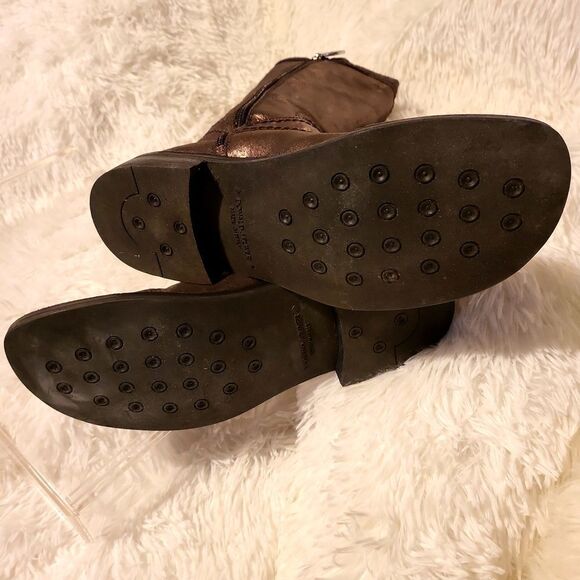 NIB DONALD J  PLINER boots size9 pewter Note these are very slim in the ankle - Picture 6 of 11